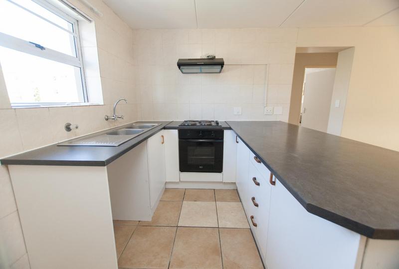 To Let 2 Bedroom Property for Rent in Vredekloof Western Cape